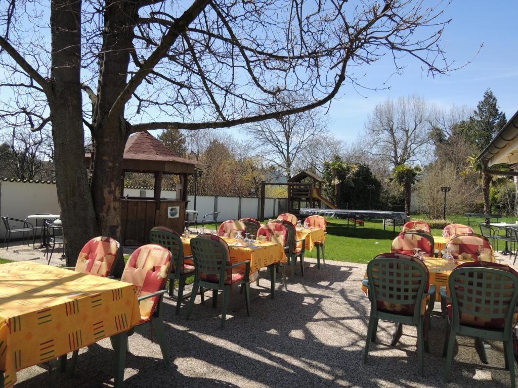 Hotel Du Port - Free Parking - Breakfast Included Estavayer-le-lac Exterior photo