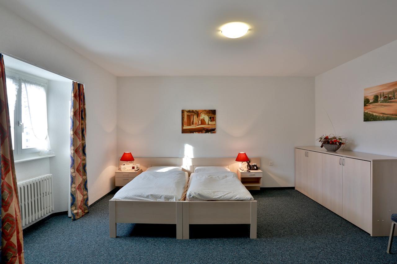 Hotel Du Port - Free Parking - Breakfast Included Estavayer-le-lac Exterior photo